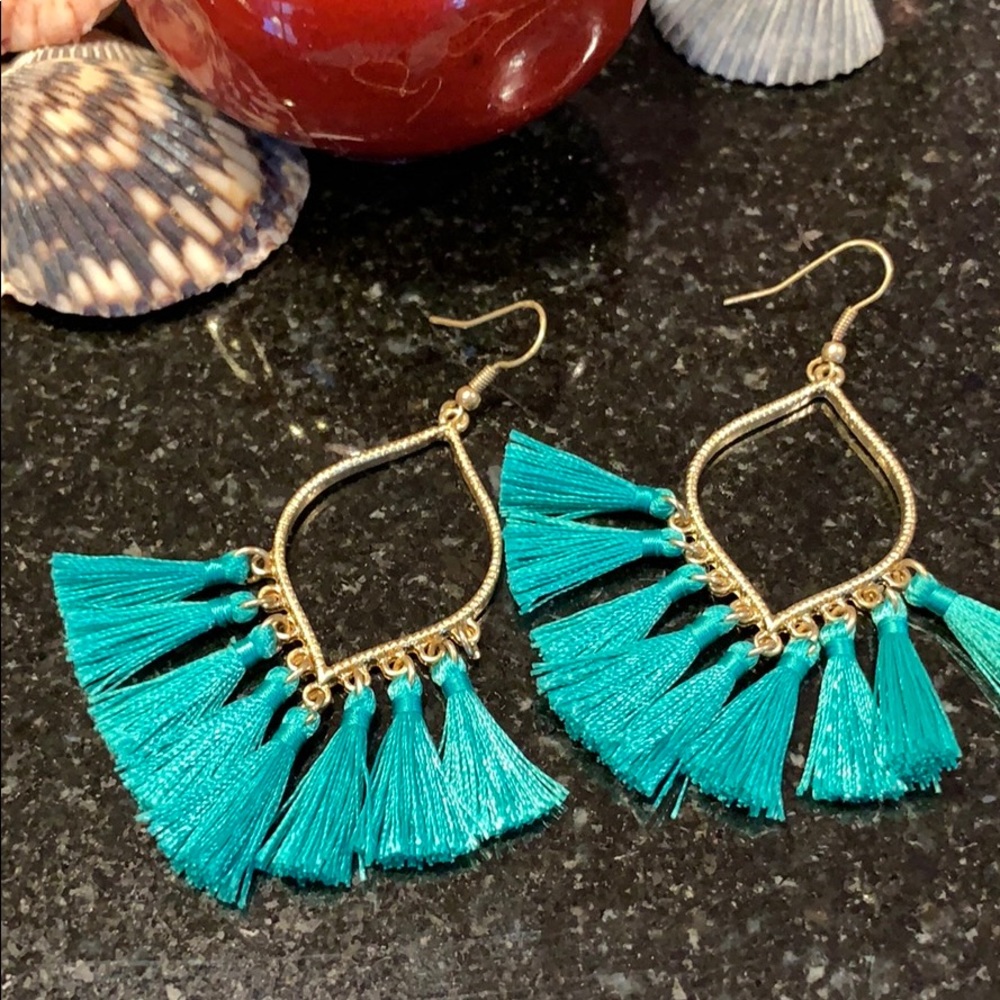 Earrings - Picture 2 of 3
